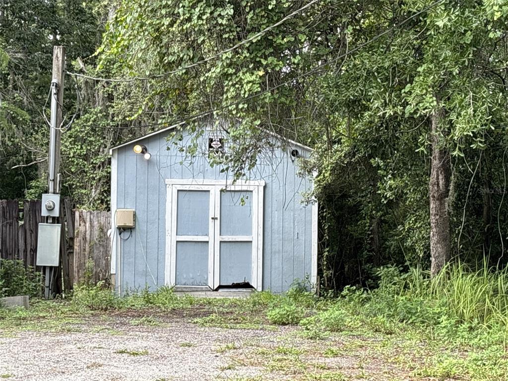 11947 Panama Avenue New Port Richey, FL 34654 - Photo 13 of 25