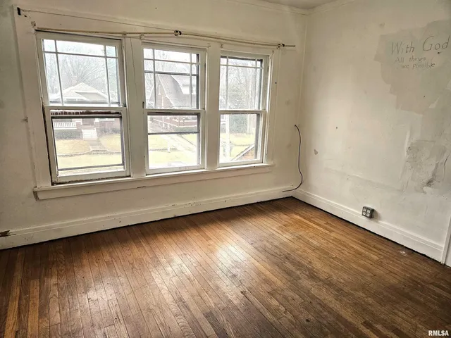 $59,900 | 712 Beecher Avenue, Galesburg, IL 61401