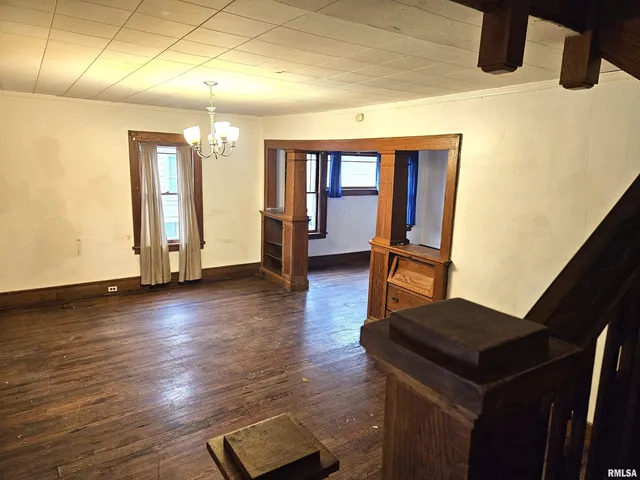 $59,900 | 712 Beecher Avenue, Galesburg, IL 61401