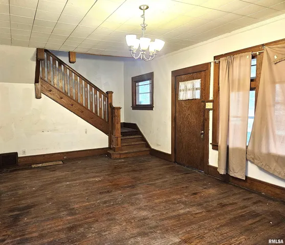 $59,900 | 712 Beecher Avenue, Galesburg, IL 61401