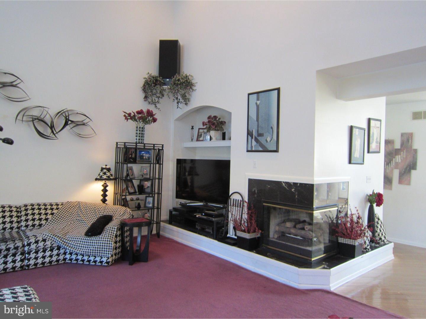 1650 Meetinghouse Road Warminster, PA 18974 - Photo 11 of 21 Family Room