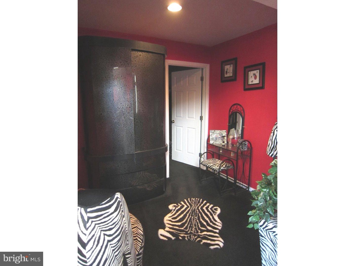 1650 Meetinghouse Road Warminster, PA 18974 - Photo 13 of 21 Bedroom - Main