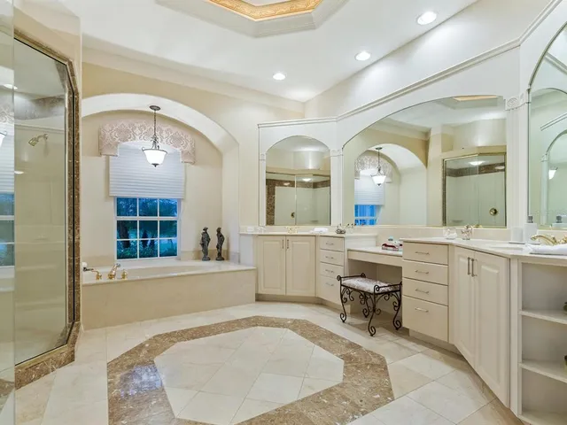 $1,495,000 | 7311 Westminster Court, University Park, FL 34201