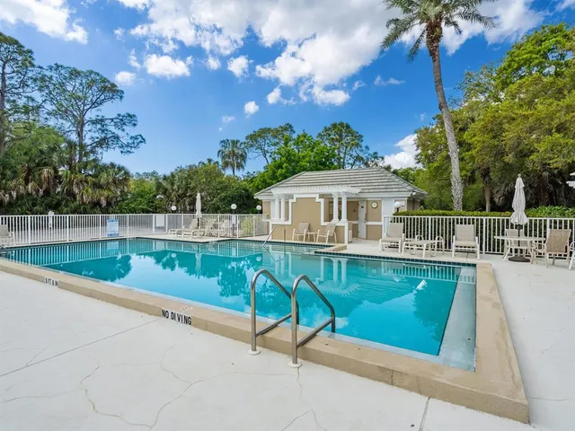 $1,495,000 | 7311 Westminster Court, University Park, FL 34201
