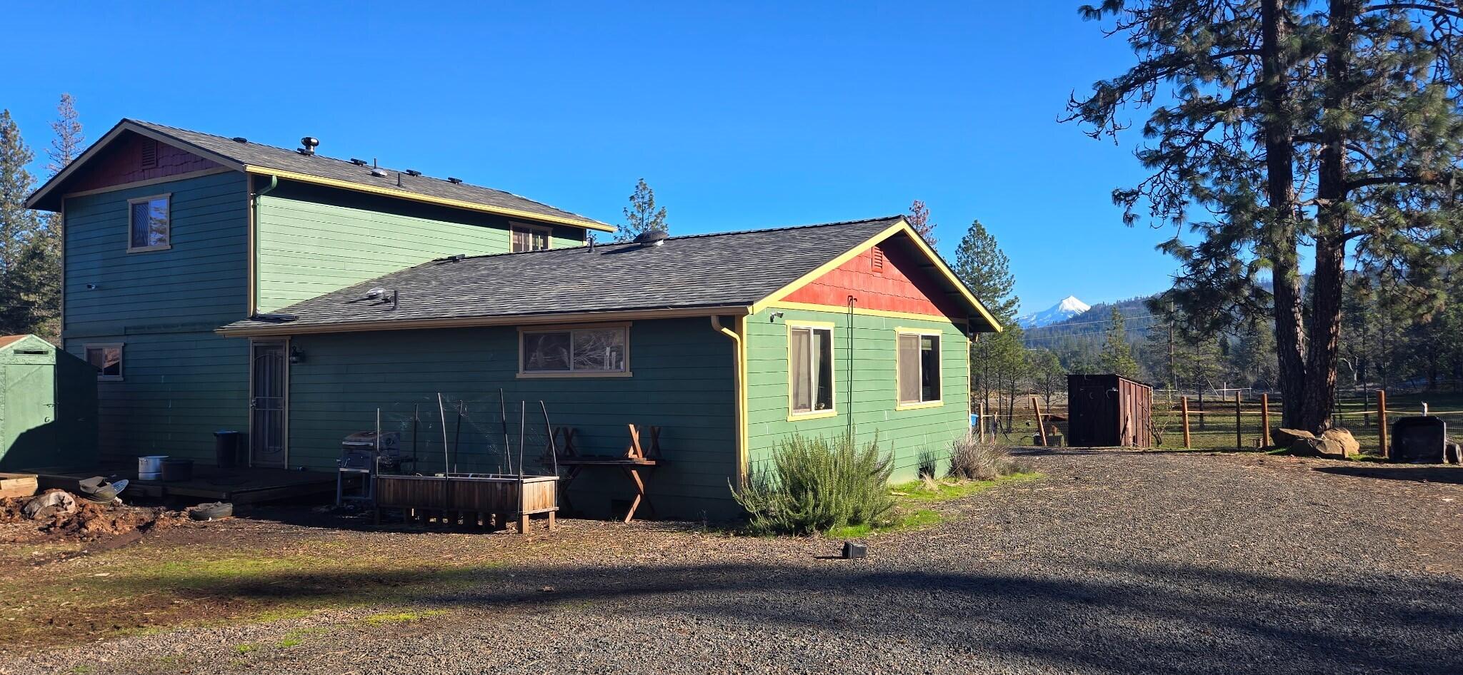 590 Derby Road Eagle Point, OR 97524 - Photo 1 of 6 Pastures, Shop, full RV hook-up and more!