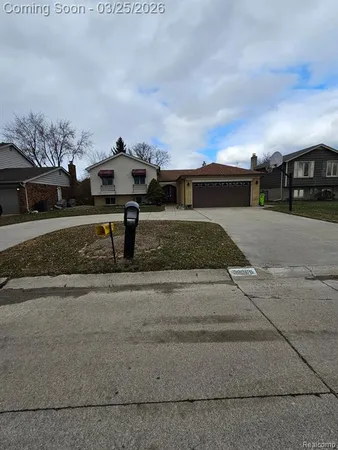 $2,250 | 39360 Sunderland Drive, Clinton Township, MI 48038