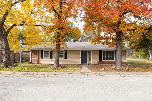 $250,000 | 2503 Bois D'Arc Street, Commerce, TX 75428
