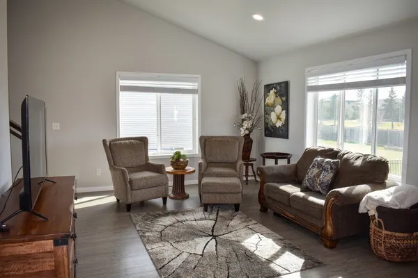 $385,000 | 2115 41st Street South, Moorhead, MN 56560