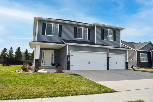 $385,000 | 2115 41st Street South, Moorhead, MN 56560