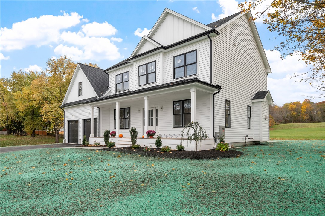 140 Abbott Run Valley Road Cumberland, RI 02864 - Photo 19 of 28