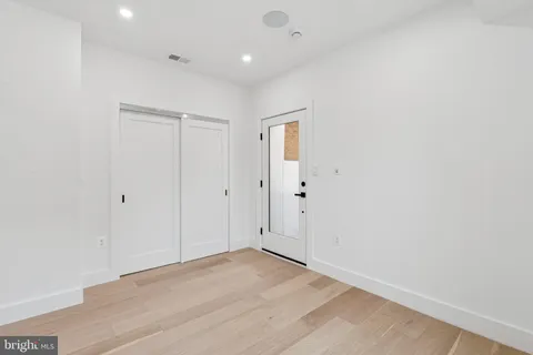 $575,000 | 636 Edgewood Street Northeast, Unit B, Washington, DC 20017