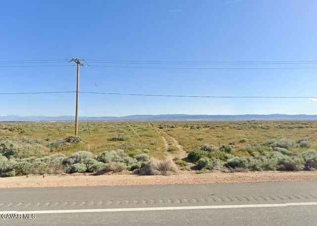 $15,696 | 5500 D6 Avenue West, Unit D6, Lancaster, CA 93536