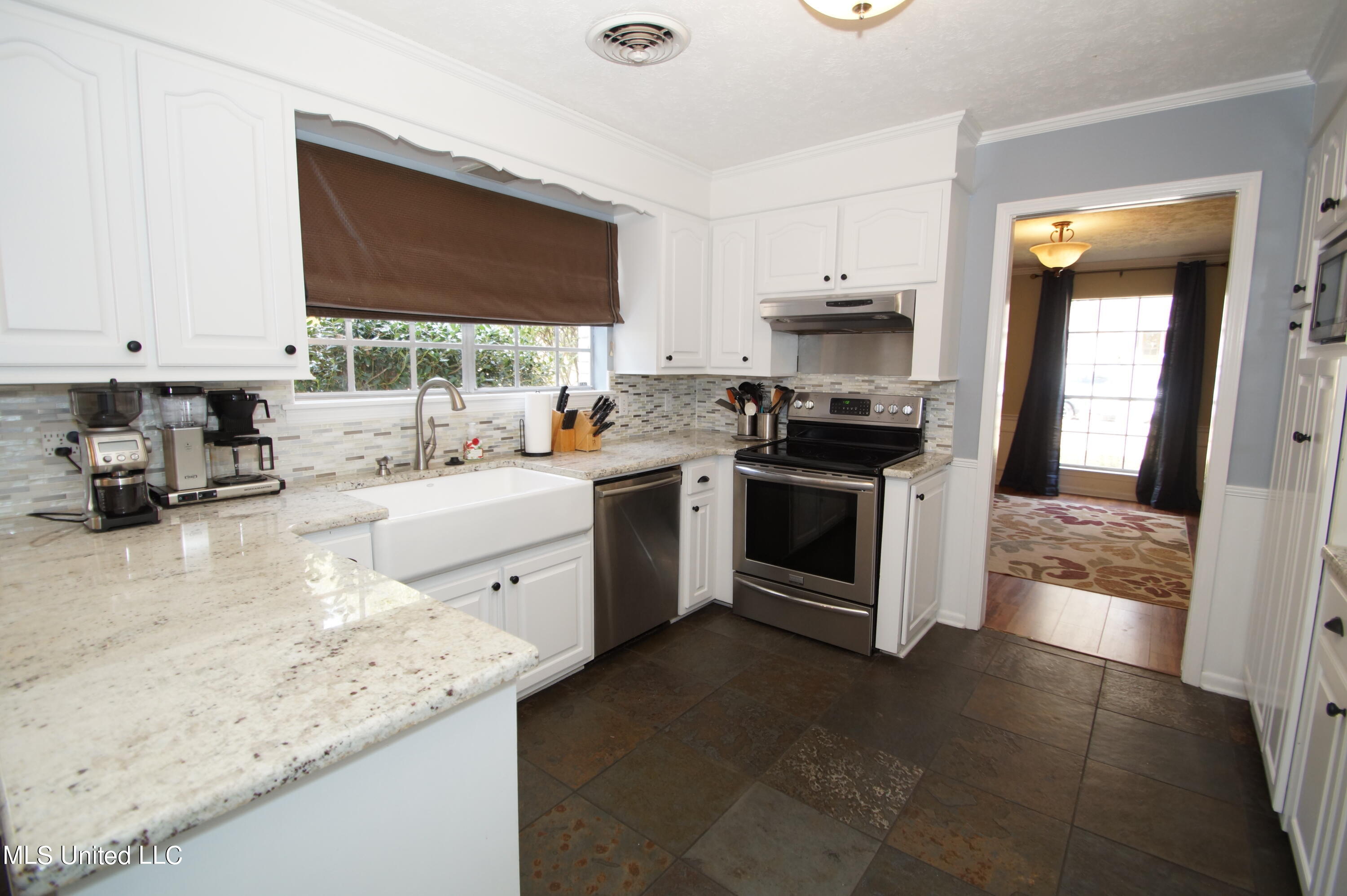 5319 Briarfield Road Jackson, MS 39211 - Photo 12 of 36 DSC04630