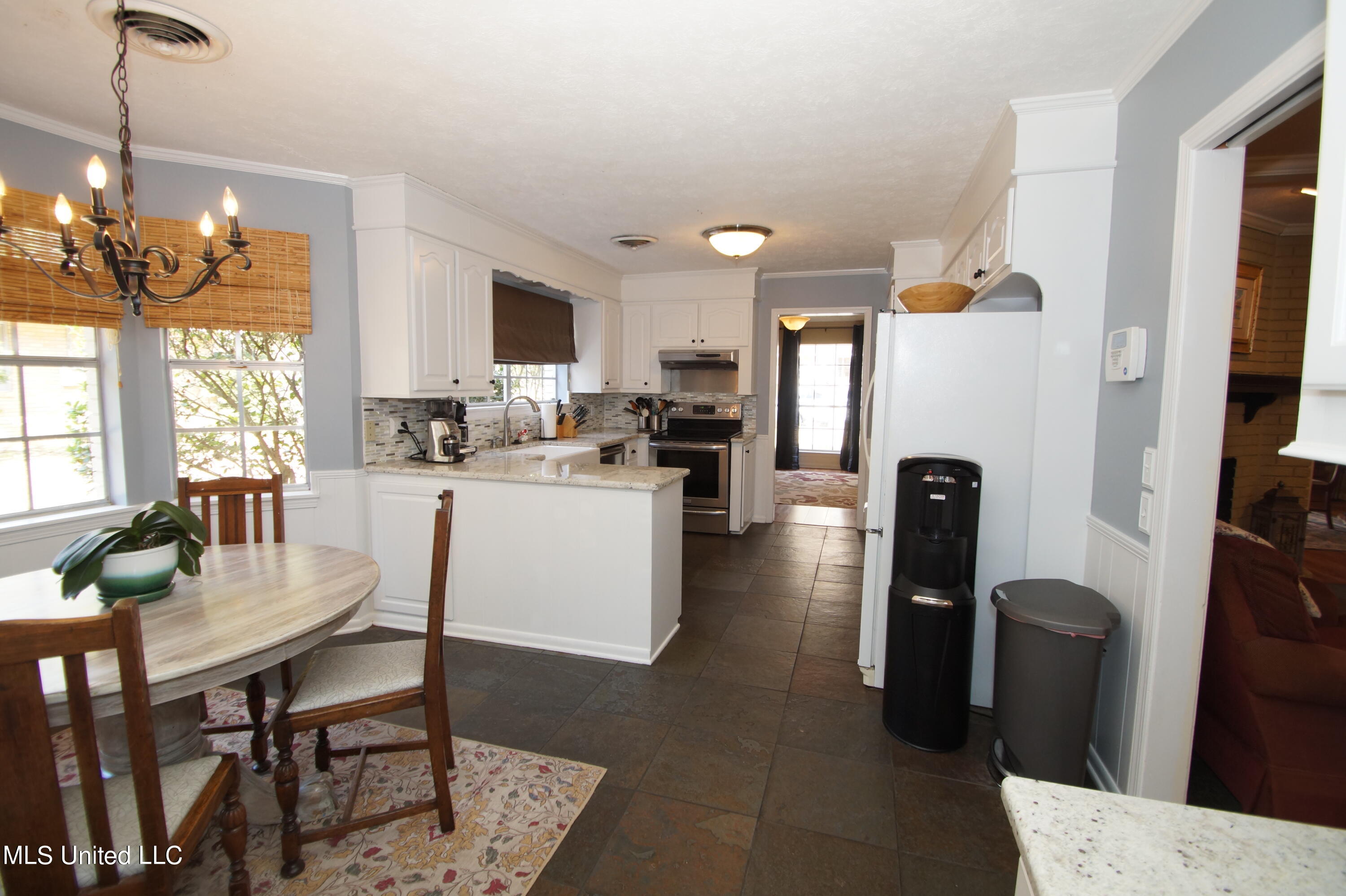 5319 Briarfield Road Jackson, MS 39211 - Photo 14 of 36 DSC04633