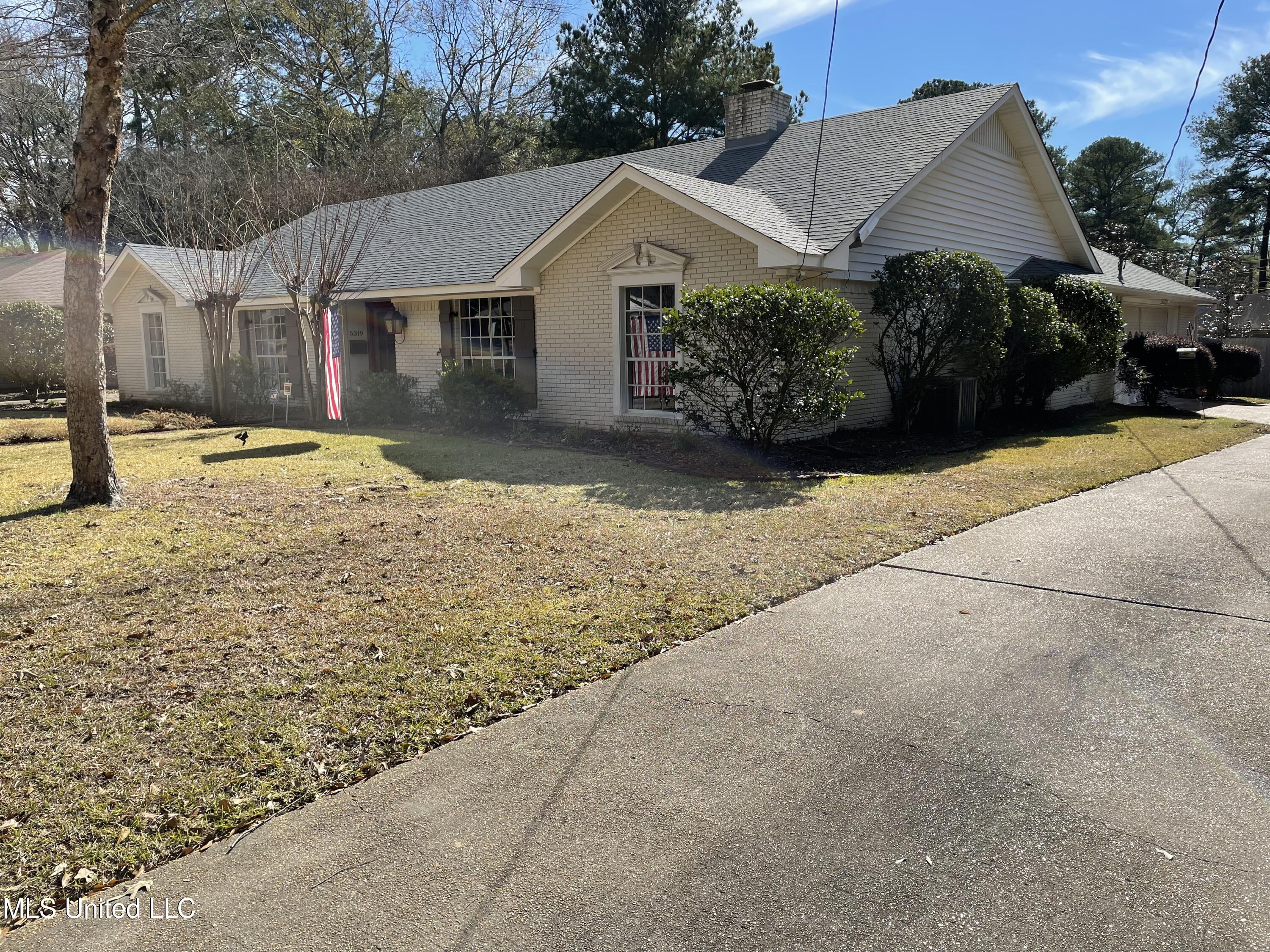 5319 Briarfield Road Jackson, MS 39211 - Photo 2 of 36 Mitchell 2