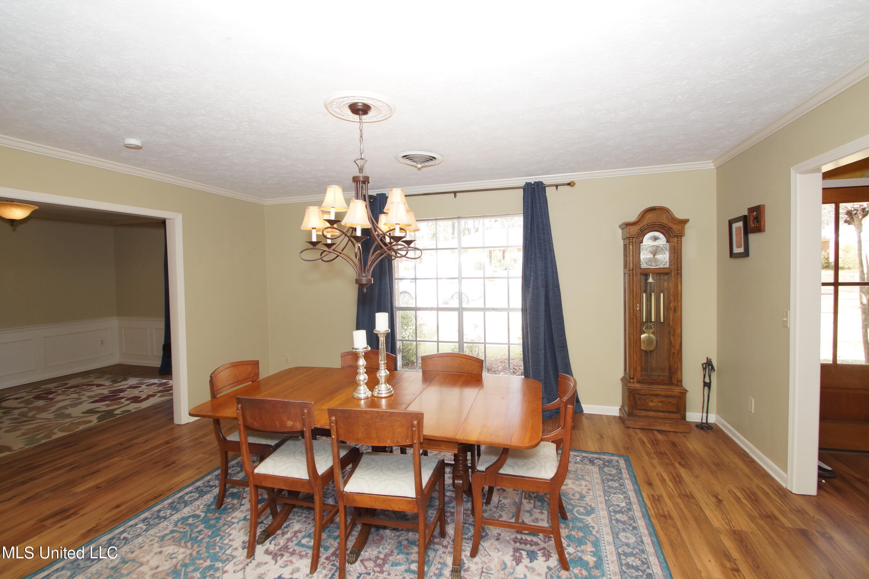 5319 Briarfield Road Jackson, MS 39211 - Photo 8 of 36 DSC04619