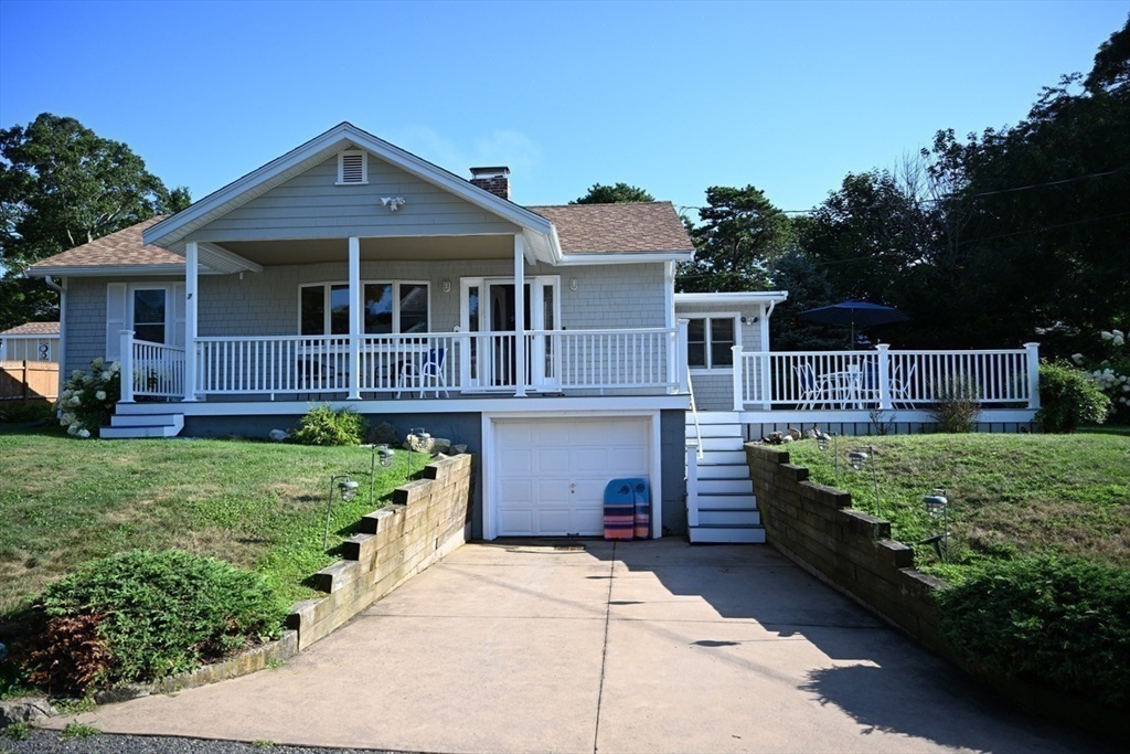 7 Glendale Road Onset, MA 02558 - Photo 2 of 17