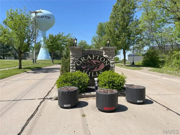 $5,000 | Lot #90 Redwing Court, Grafton, IL 62037