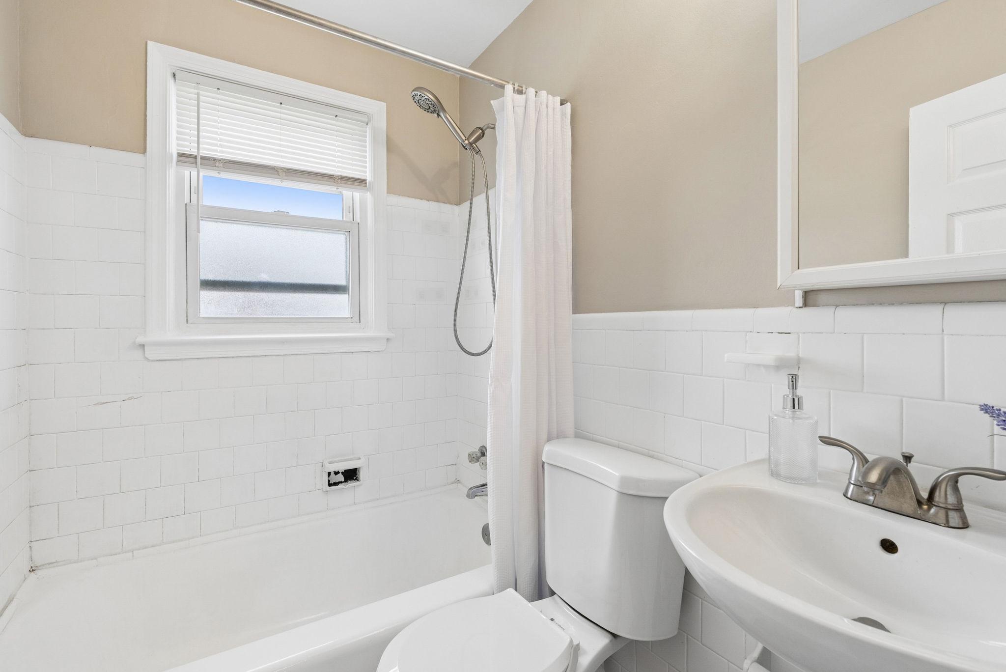 2169 Firethorn Road Baltimore, MD 21220 - Photo 12 of 53 Upper Full Bath