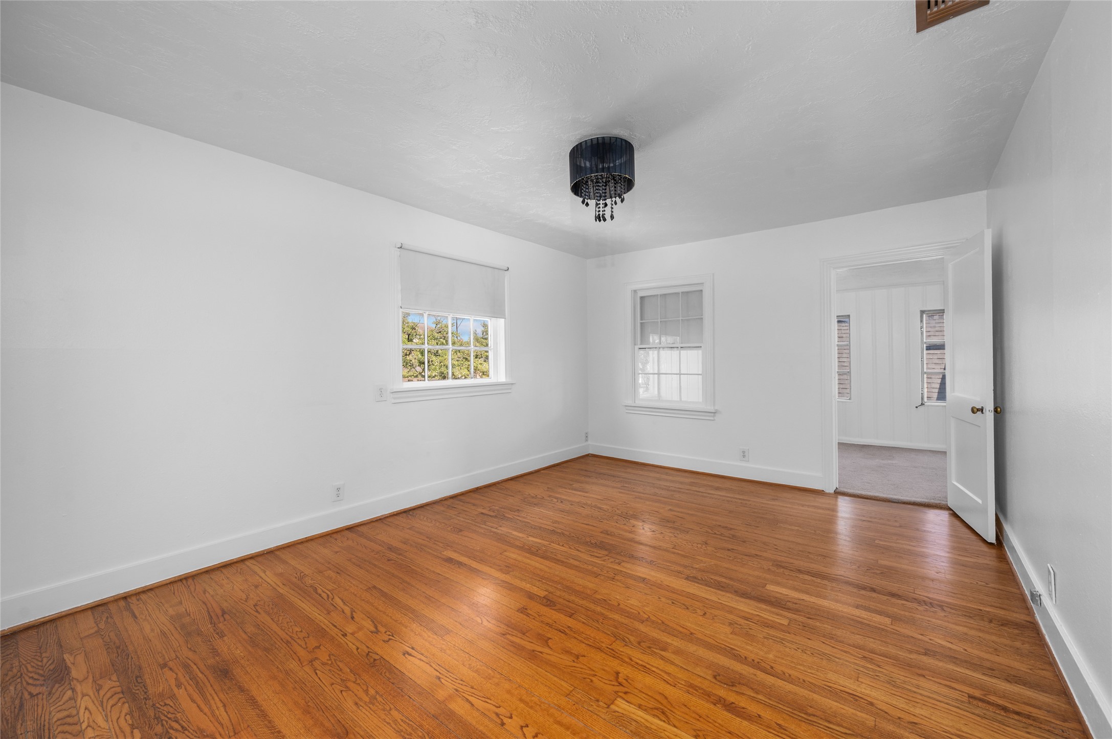 1955 Lexington Street, Unit B Houston, TX 77098 - Photo 6 of 18