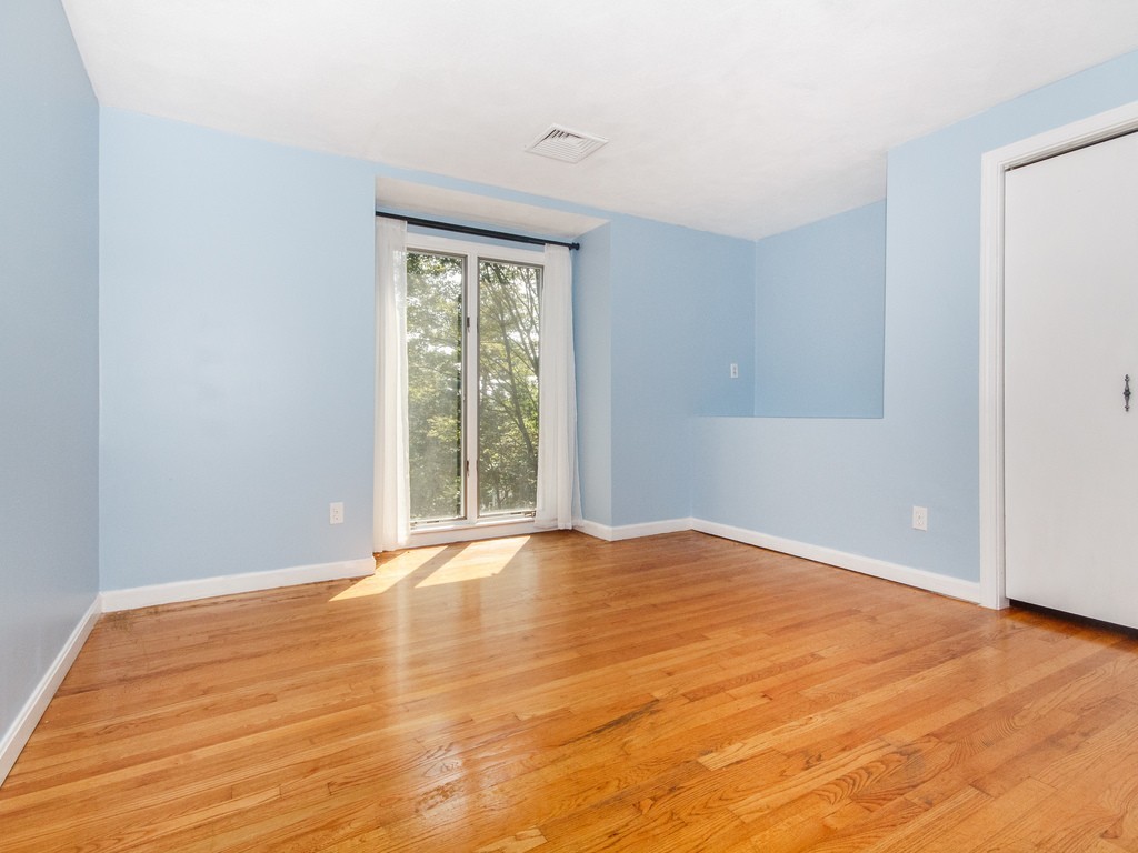 15 Myopia Road Winchester, MA 01890 - Photo 18 of 27 Gallery Image 18