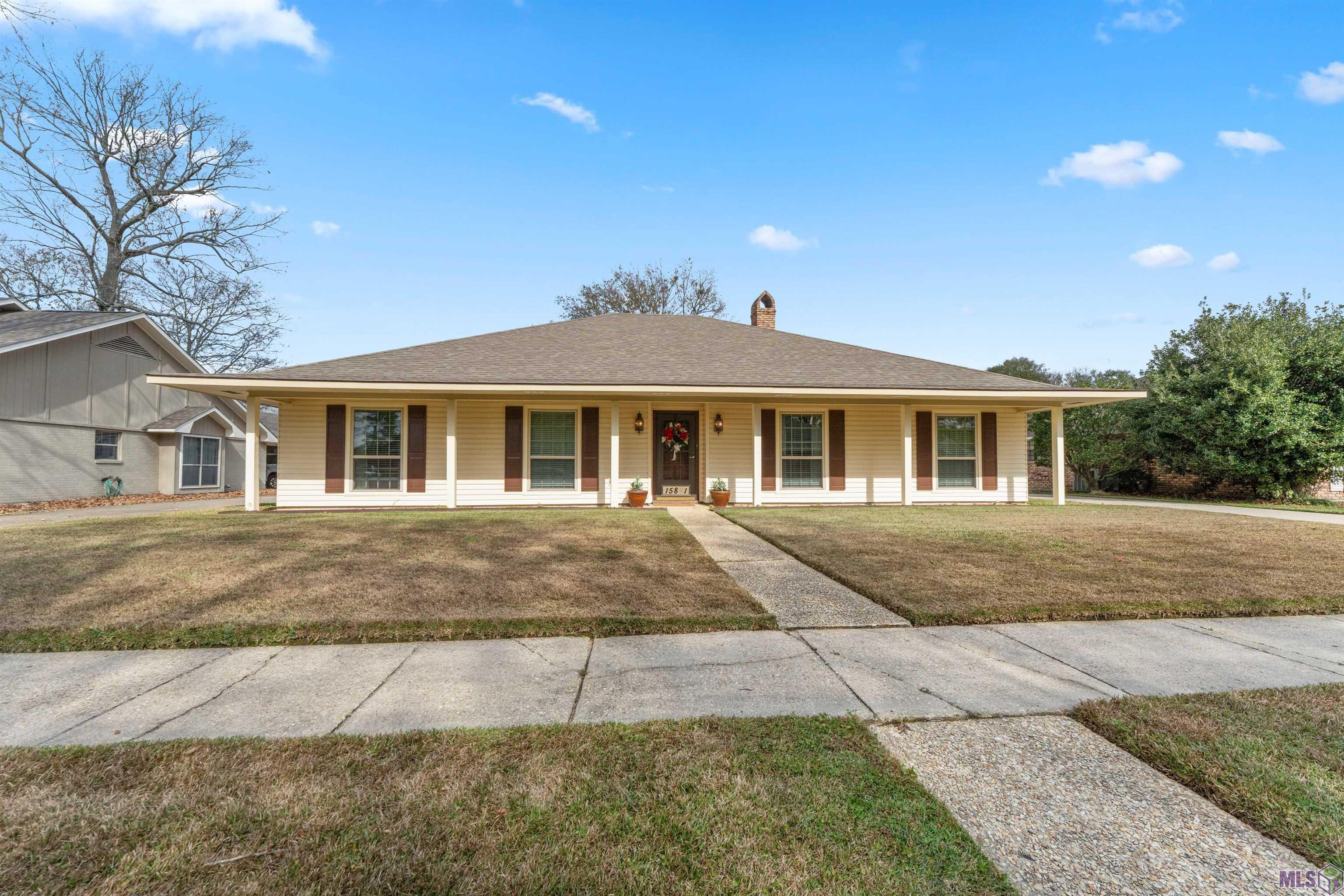 15841 Chickamauga Avenue Baton Rouge, LA 70817 - Photo 1 of 32