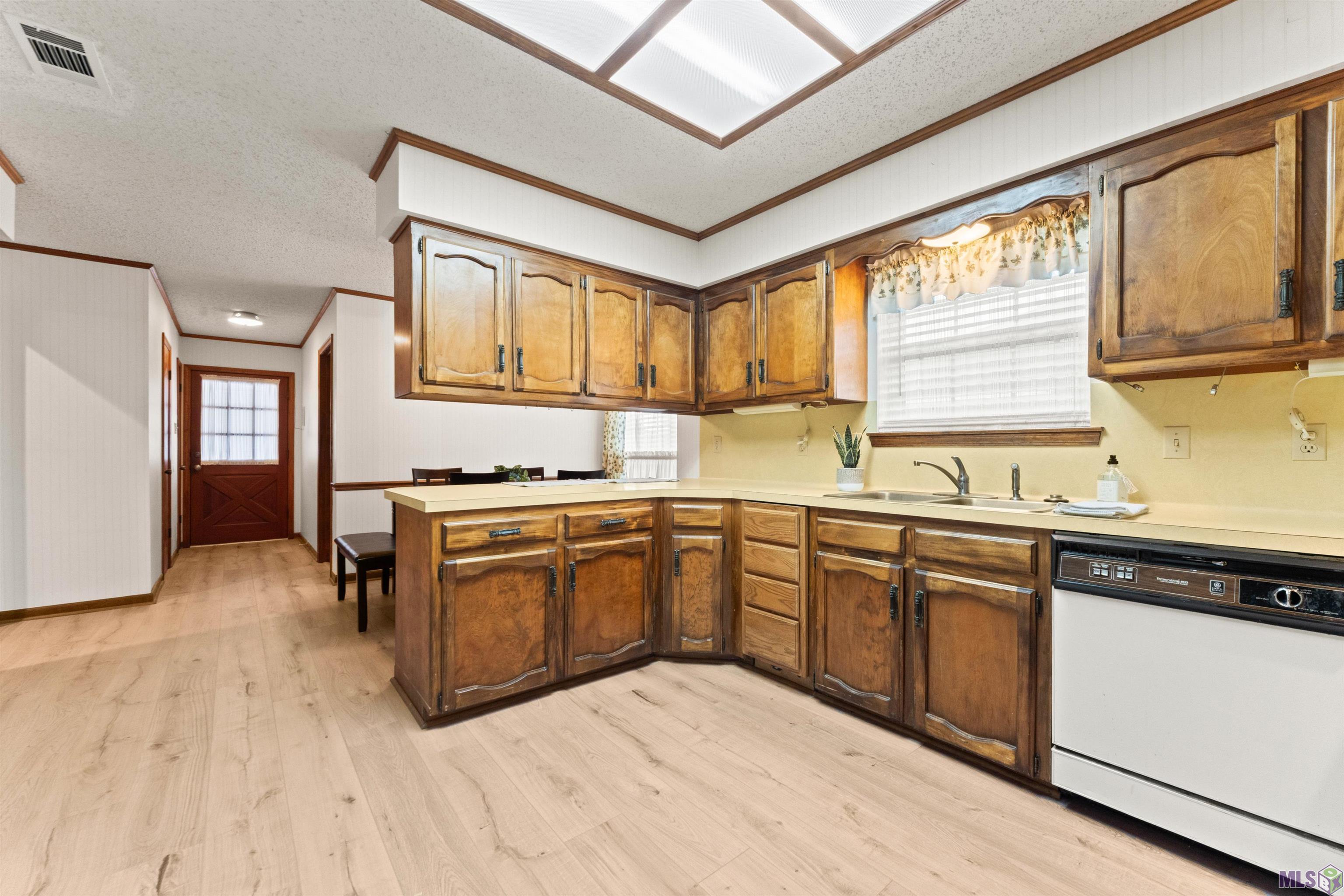 15841 Chickamauga Avenue Baton Rouge, LA 70817 - Photo 11 of 32