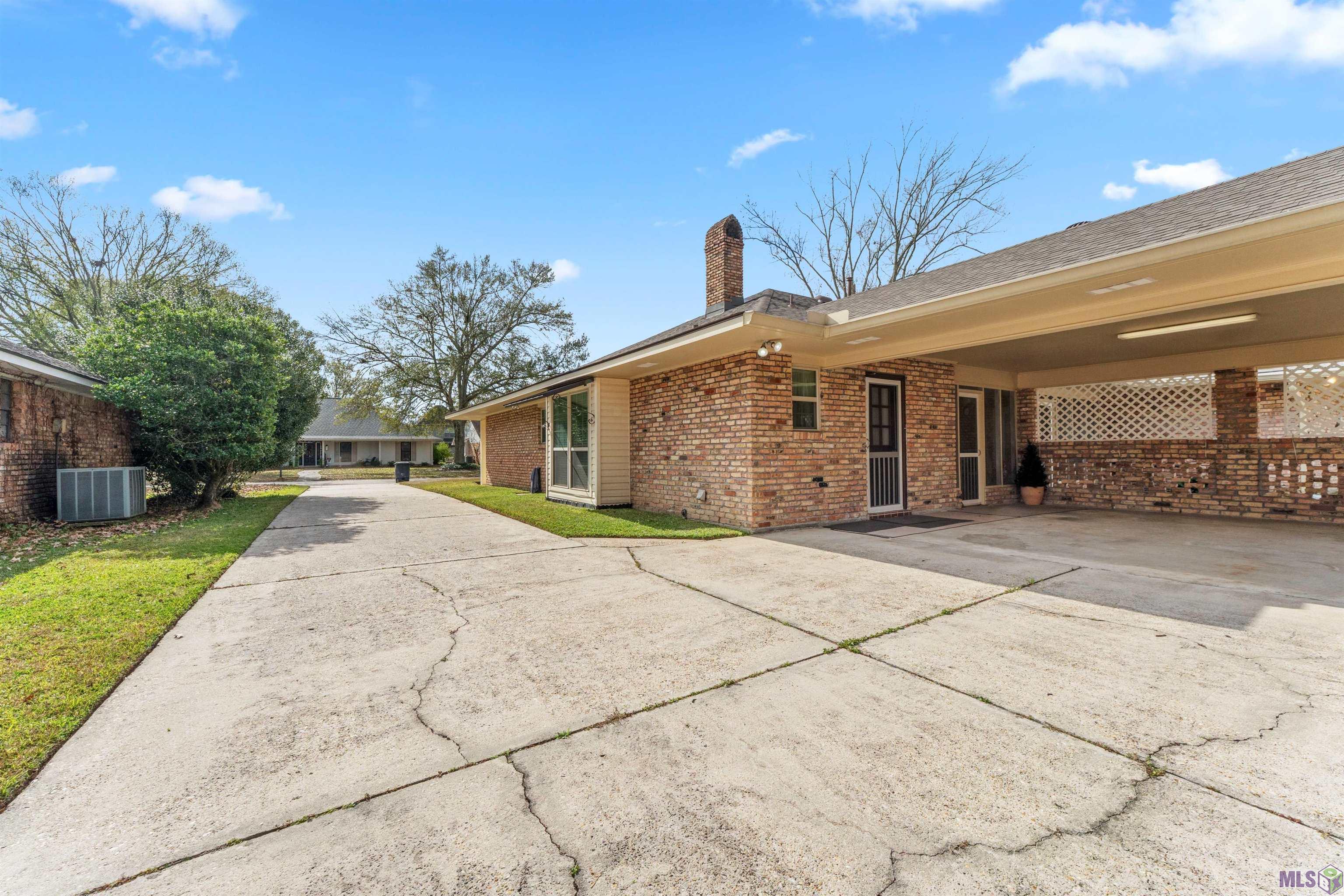 15841 Chickamauga Avenue Baton Rouge, LA 70817 - Photo 28 of 32