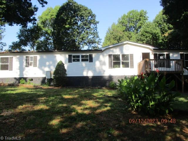 960 Old Linwood Road Lexington, NC 27292 - Photo 1 of 15 House fro Driveway