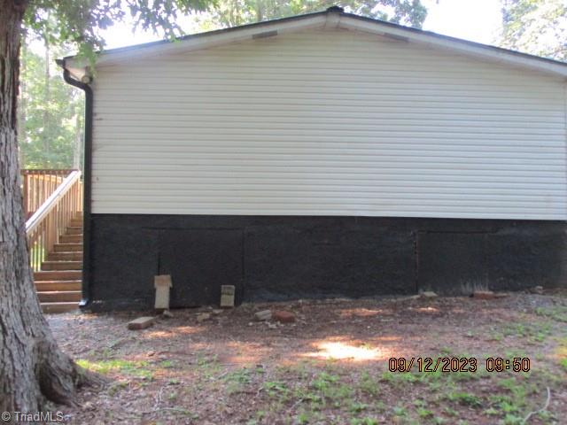 960 Old Linwood Road Lexington, NC 27292 - Photo 2 of 15 Right Side