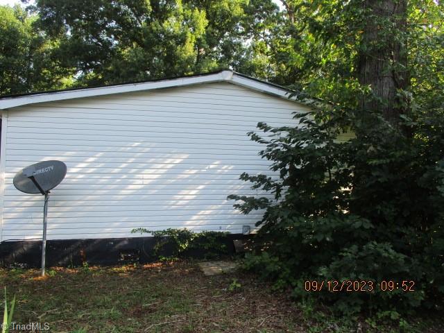 960 Old Linwood Road Lexington, NC 27292 - Photo 4 of 15 Left Side