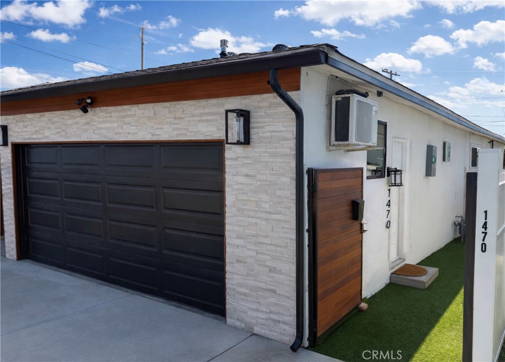 1470 Kenneth Drive Tustin, CA 92780 - Photo 2 of 7 a view of a house with a door