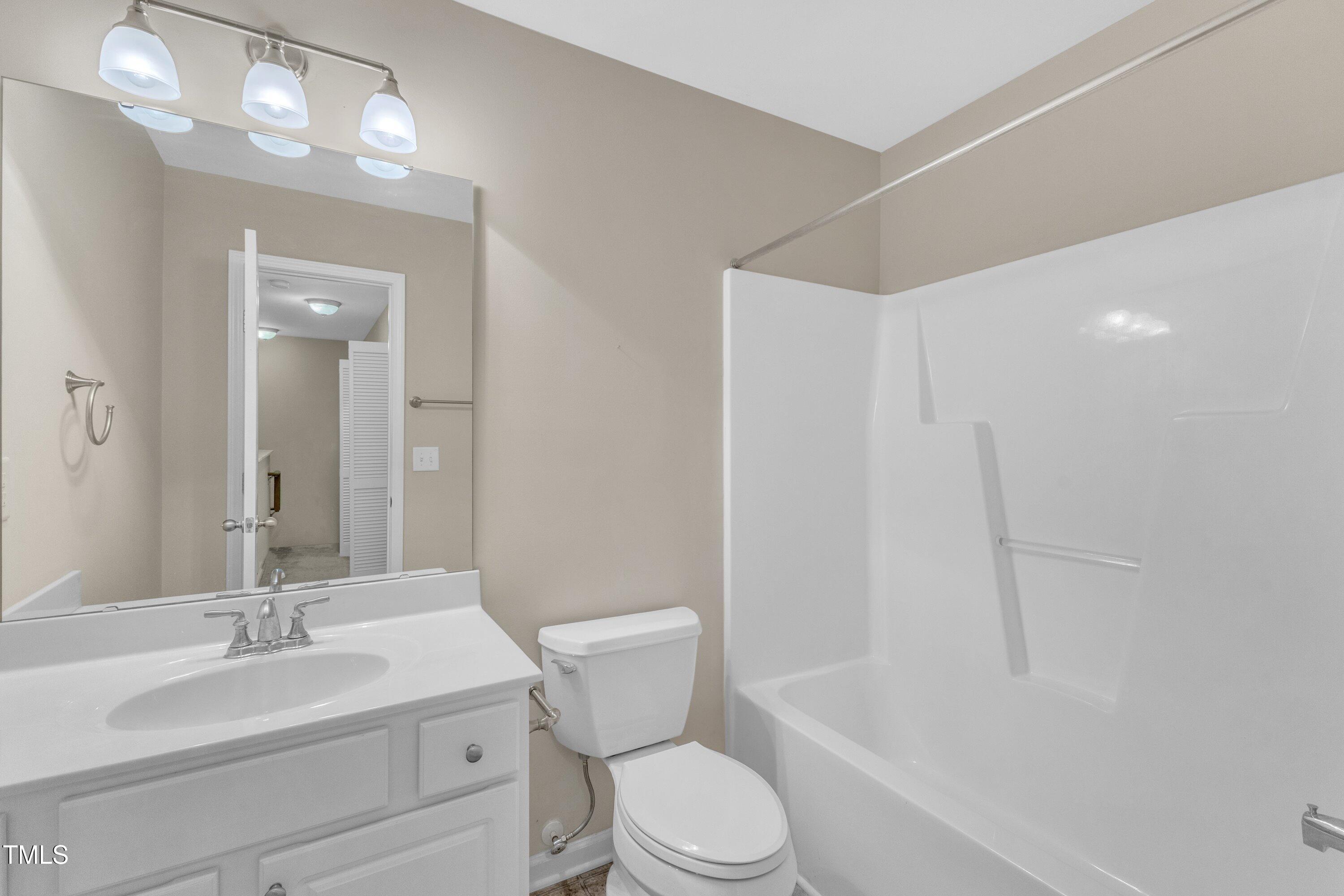 127 Deacon Ridge Street Wake Forest, NC 27587 - Photo 23 of 33 24-127 Deacon Ridge-28