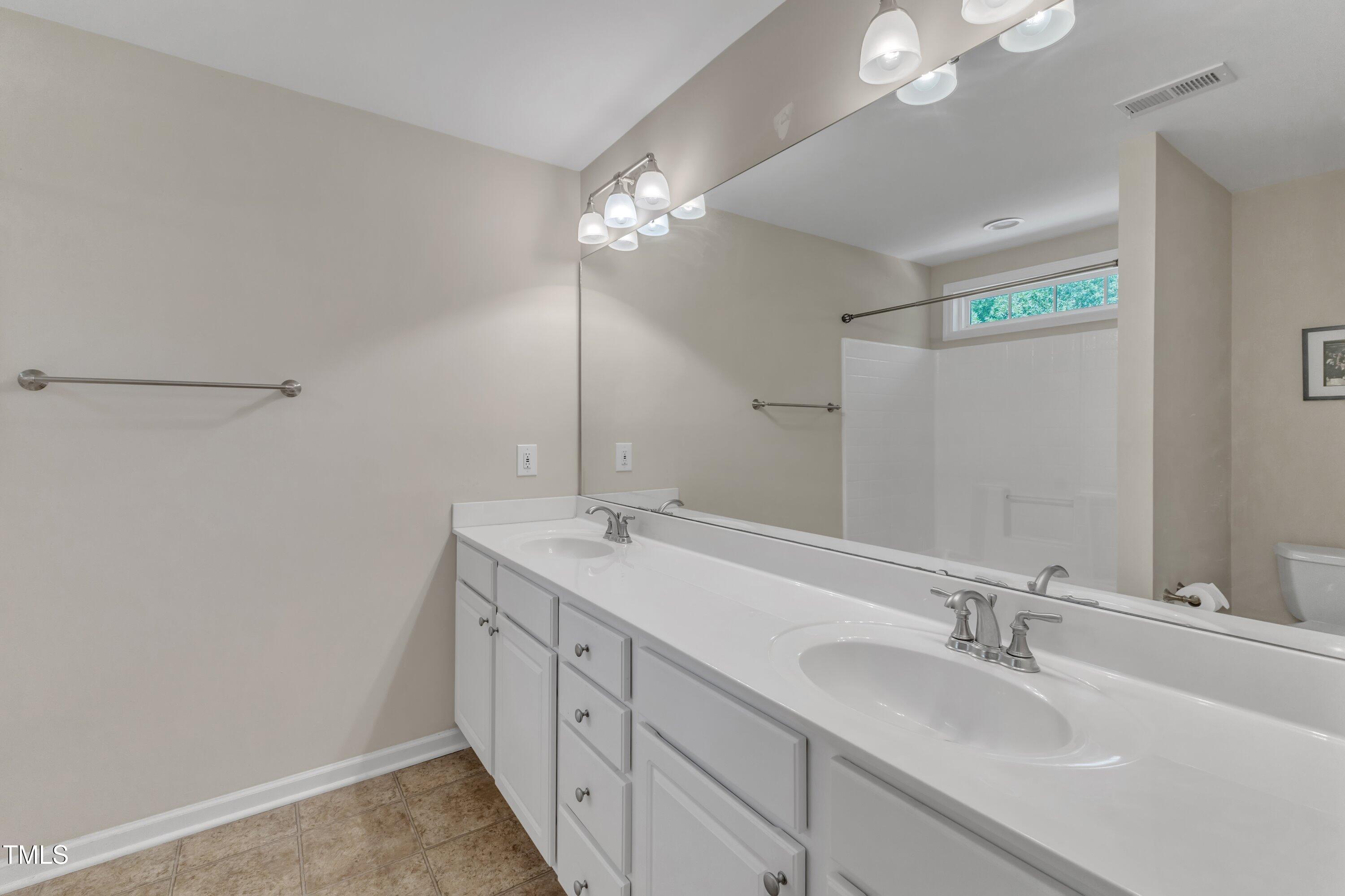 127 Deacon Ridge Street Wake Forest, NC 27587 - Photo 27 of 33 28-127 Deacon Ridge-32
