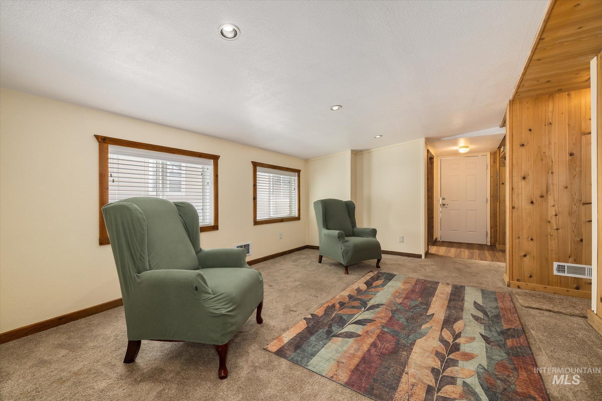 33-35 A Street Cascade, ID 83611 - Photo 9 of 20