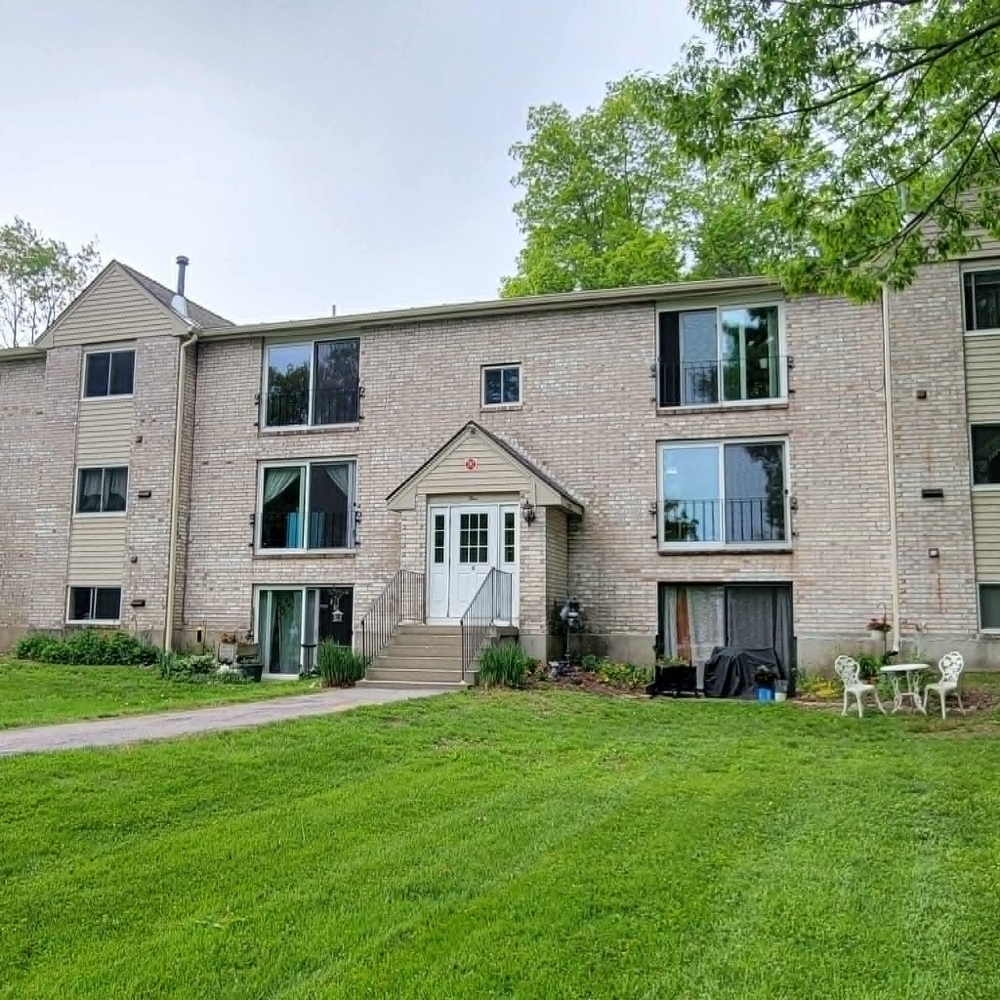 5 Brookside Drive, Unit 9 Exeter, NH 03833 - Photo 19 of 21