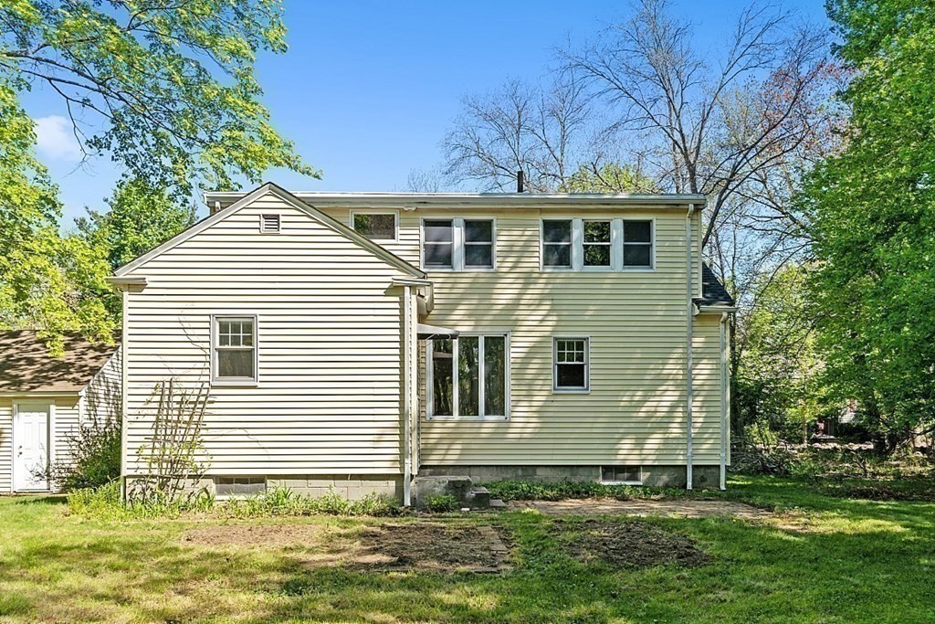 46 Concord Road Bedford, MA 01730 - Photo 34 of 42 Gallery Image 34
