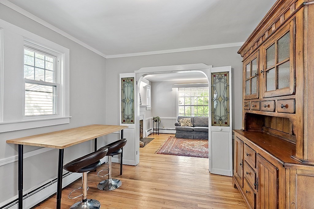 46 Concord Road Bedford, MA 01730 - Photo 7 of 42 Gallery Image 7