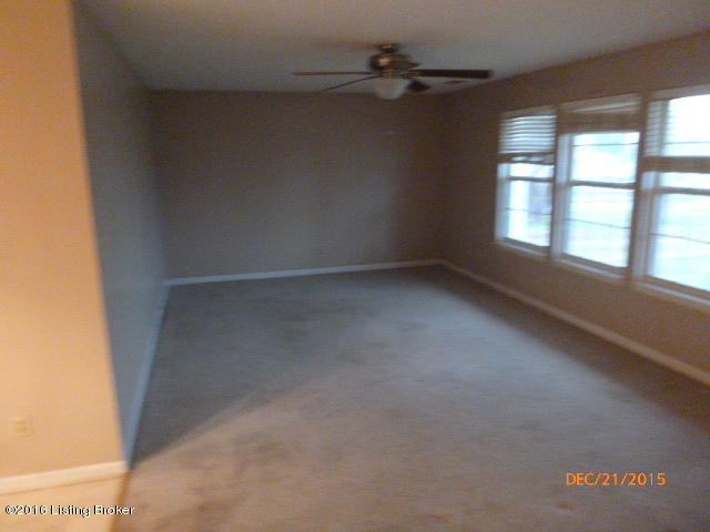 138 Rose Road Hodgenville, KY 42748 - Photo 3 of 10 P1250099