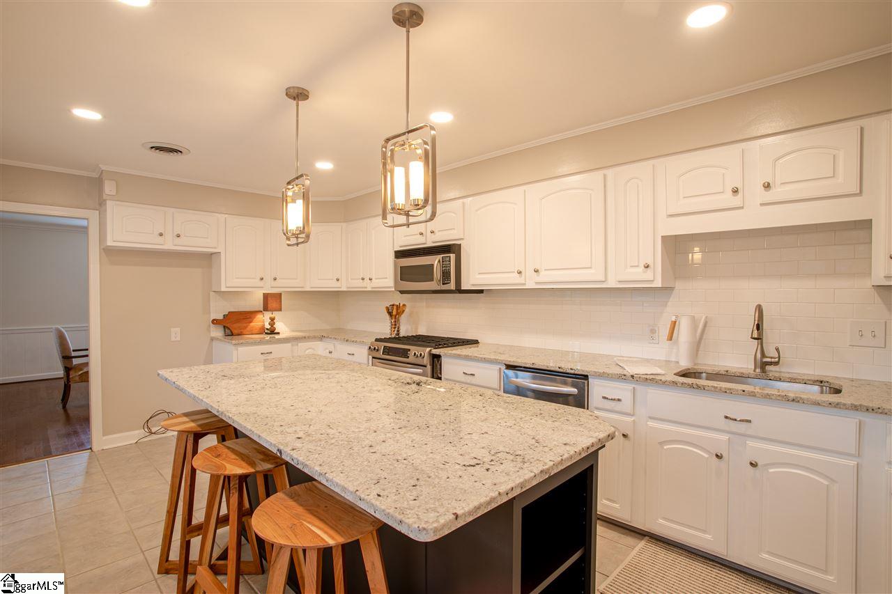 125 Windfield Road Greenville, SC 29607 - Photo 12 of 36