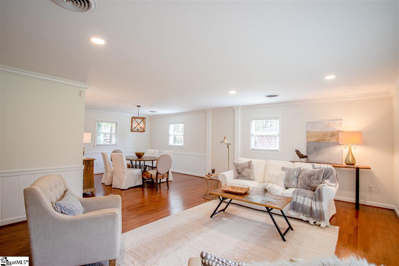 125 Windfield Road Greenville, SC 29607 - Photo 4 of 36