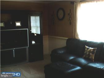 4490 Green Tree Road Reading, PA 19606 - Photo 7 of 12 Gallery Image 7