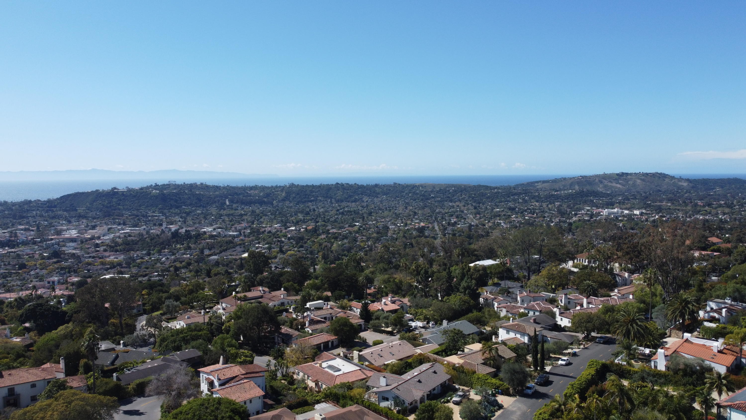 1930 Mission Ridge Road Santa Barbara, CA 93103 - Photo 2 of 2 an aerial view of residential house and green space