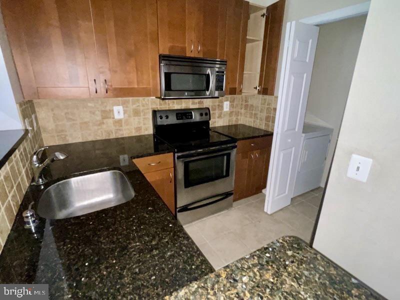 1591 Spring Gate Dr., Unit 3102 McLean, VA 22102 - Photo 1 of 5