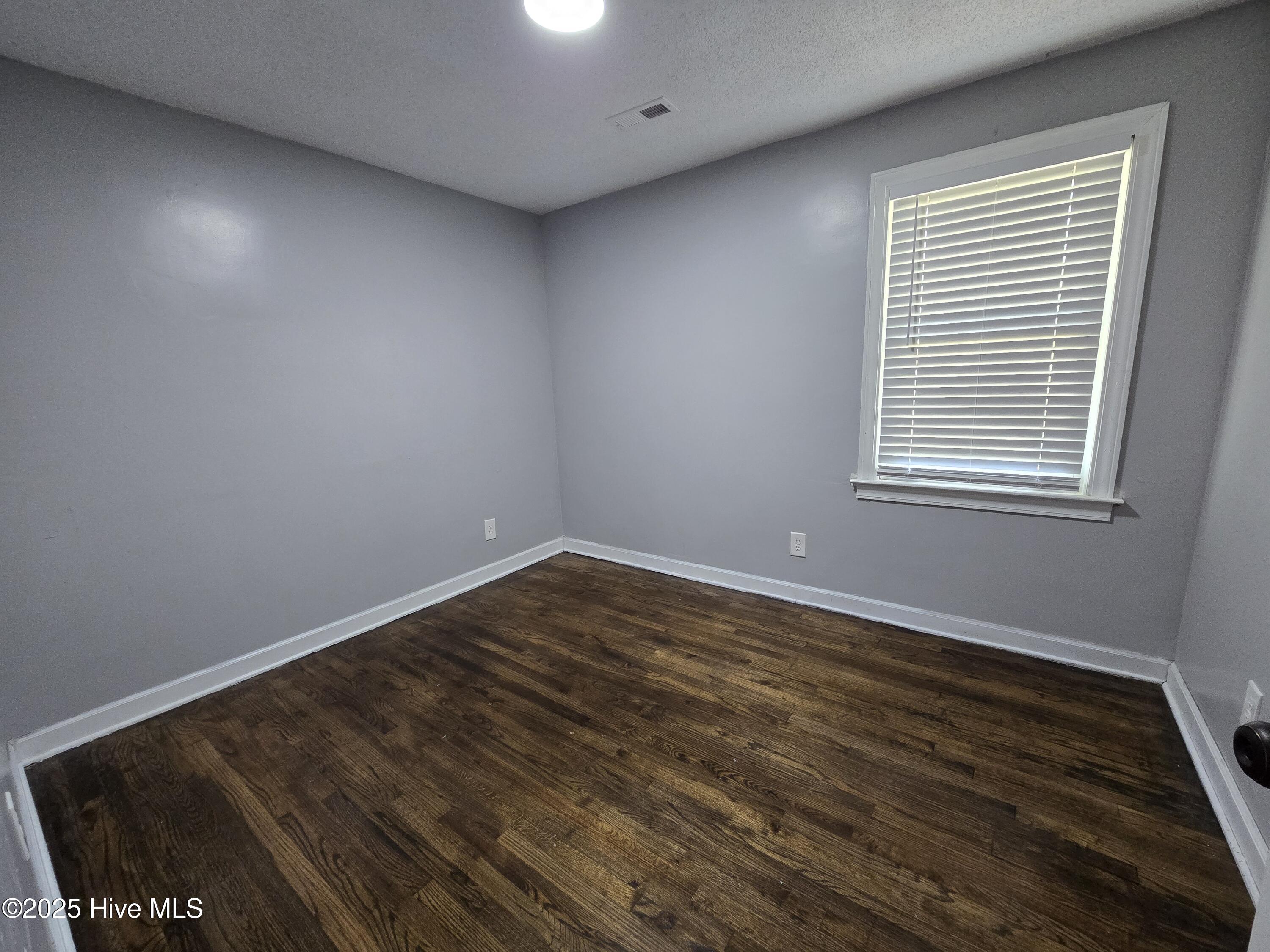 5968 Acorn Road Grifton, NC 28530 - Photo 8 of 15