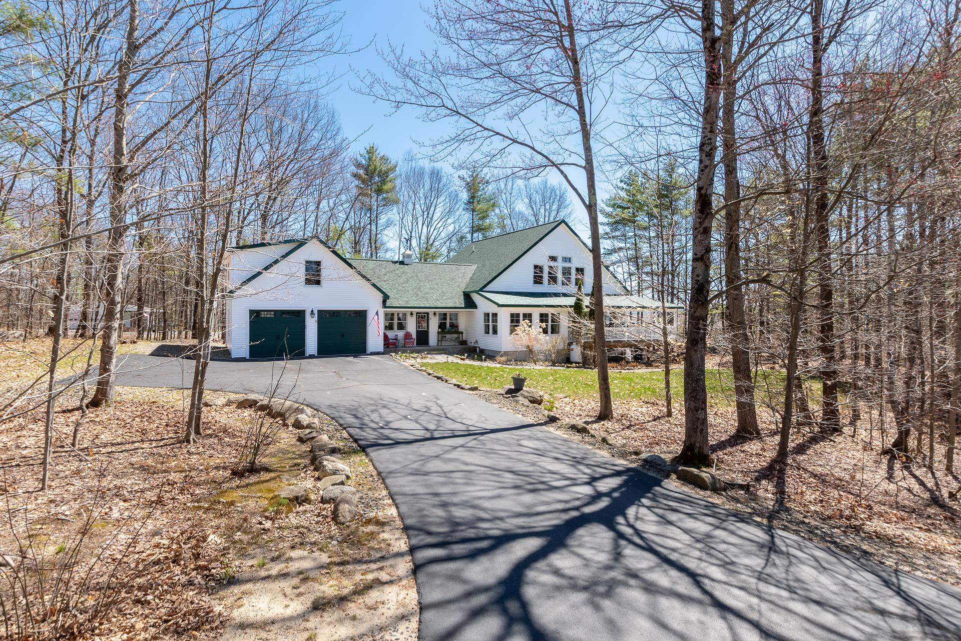 8 Oak-Knoll Road Meredith, NH 03253 - Photo 2 of 52