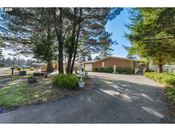 $349,000 | 1030 June Avenue Southeast, Bandon, OR 97411