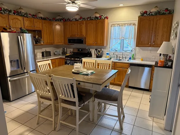 $1,200,000 | 377 Earle Street, New Bedford, MA 02746