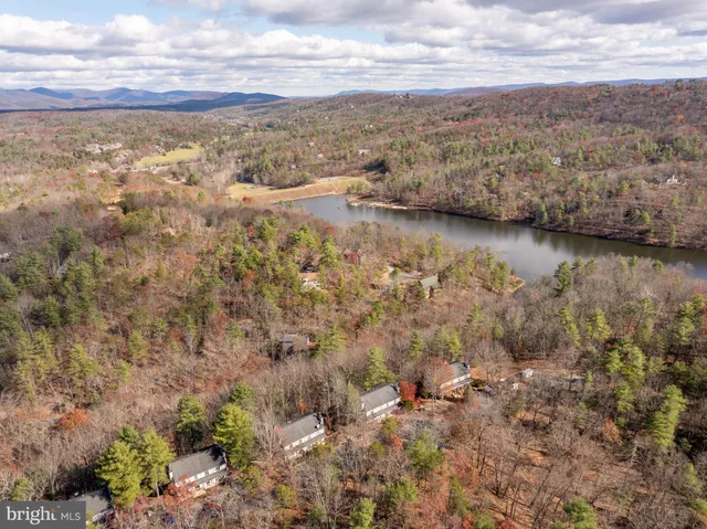 $225,000 | 547 King Street, Basye, VA 22810