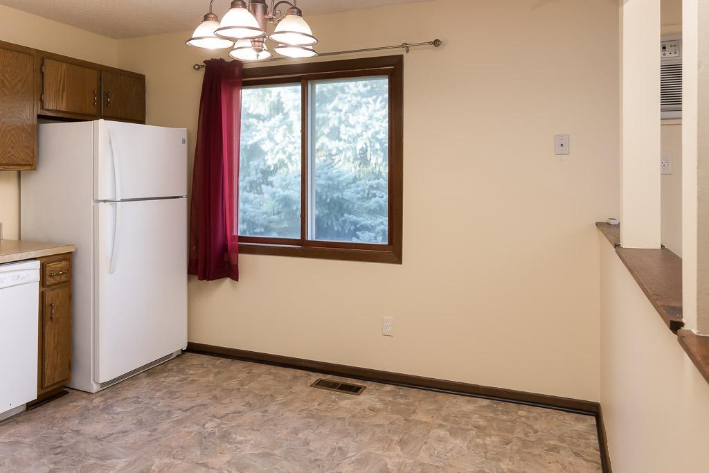 4501 Cinnamon Ridge Trail, Unit B Eagan, MN 55122 - Photo 7 of 16